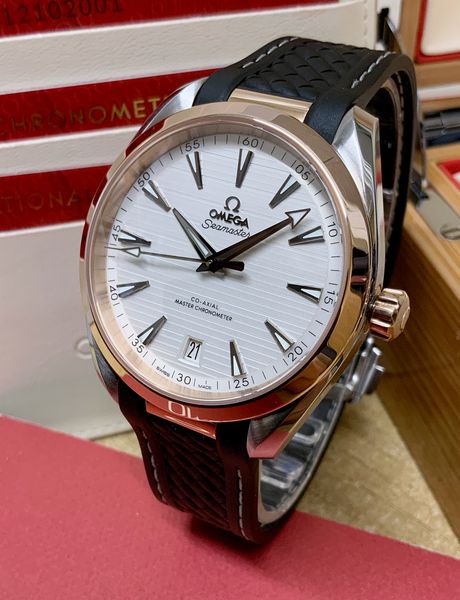Omega Aqua Terra 150m Gents 220.22.41.21.02.001